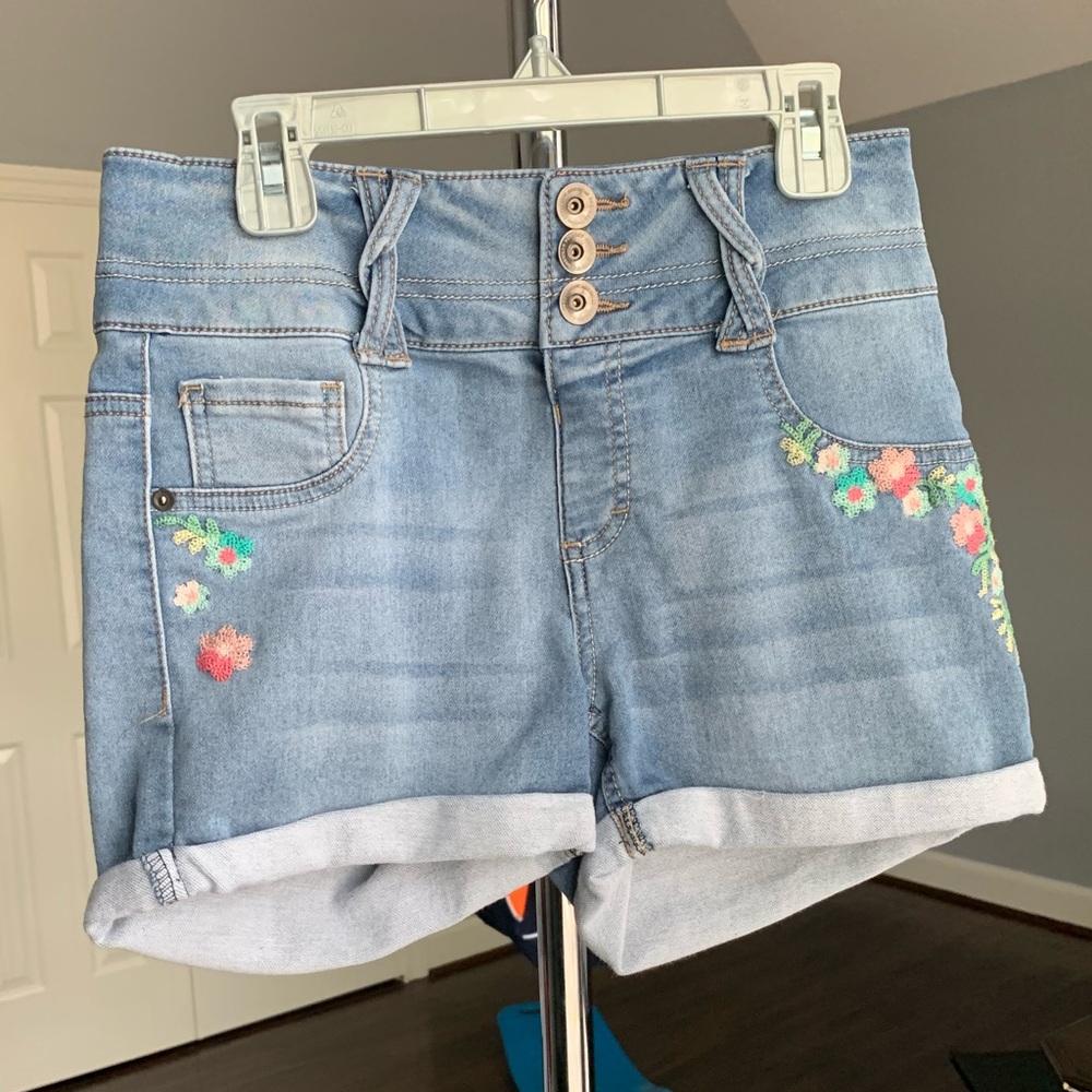 Light Denim High-Waisted Shorts